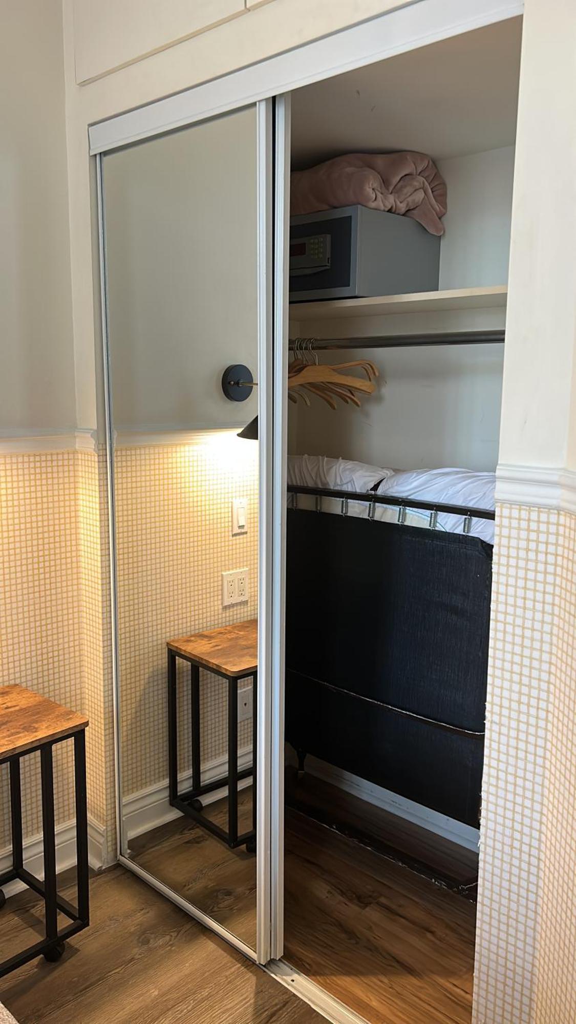 Parc Suites Hotel Montreal Bagian luar foto